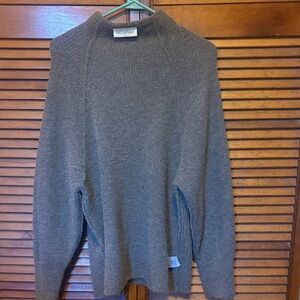 78 & Sunny gray women’s Sweater